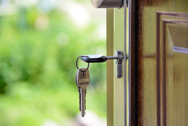 A2B Locks are able to provide local locksmiths in Alsager to repair your broken locks. 